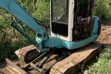 ขาย!! >>> Komatsu Pc40 รุ่น 8R พร้อมลุยงาน <<< เบอร์ติดต่อ 098-7155789 086-4631102 ขาย!! >>> Komatsu Pc40 รุ่น 8R พร้อมลุยงาน <<< เบอร์ติดต่อ 098-7155789 086-4631102