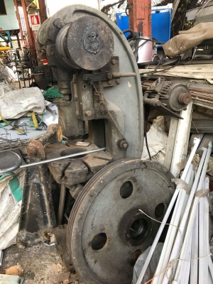 ขายเครื่องปั้มใหญ่ ใหญ่เล็ก เลื่อย