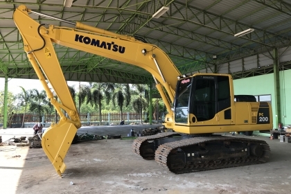 ขาย!! >>> Komatsu Pc200 รุ่น 8 MO กล้องหลัง รถสวยเต็ม <<< เบอร์ติดต่อ 098-7155789 086-4631102 ขาย!! >>> Komatsu Pc200 รุ่น 8 MO กล้องหลัง รถสวยเต็ม <<< เบอร์ติดต่อ 098-7155789 086-4631102