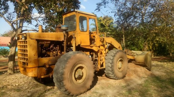 ขายถูกรถตัก KIMCO สภาพพร้อมไช้ปั้มแรงแขวนยาว ขายถูกรถตัก KIMCO สภาพพร้อมไช้ปั้มแรงแขวนยาว