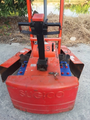โฟล์คลิฟท์ไฟฟ้า SUGICO ขนาดยก 500 โล เสาสูง 3 เมตร ยกน้ำหนักเต็มที่ 700 โล ยางตัน ขายตามสภาพ เก่านอก พร้อมใช้งาน 45,000 บ.