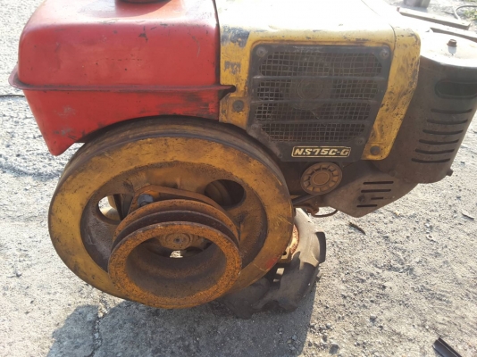 เครื่องยนต์ดีเซล สูบเดียว YANMAR 8 แรง 12,000 บ.