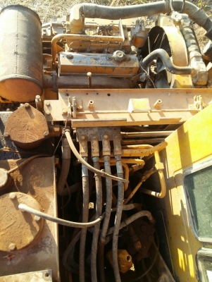 KOMATSU PC 60-5 พร้อมใช้งาน เครื่องเดิมๆทำงานเร็วไม่โหลด ช่วงล่างเอวแน่น เอกสารสัญญาซื้อขาย ราคาต่อรองได้ครับ