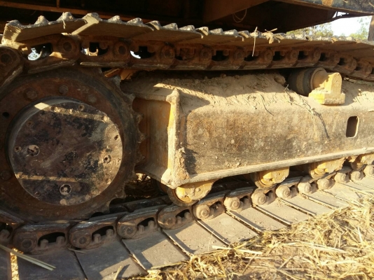 KOMATSU PC 60-5 พร้อมใช้งาน เครื่องเดิมๆทำงานเร็วไม่โหลด ช่วงล่างเอวแน่น เอกสารสัญญาซื้อขาย ราคาต่อรองได้ครับ