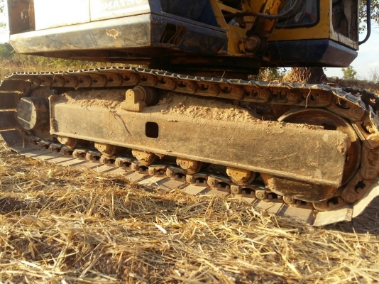 KOMATSU PC 60-5 พร้อมใช้งาน เครื่องเดิมๆทำงานเร็วไม่โหลด ช่วงล่างเอวแน่น เอกสารสัญญาซื้อขาย ราคาต่อรองได้ครับ