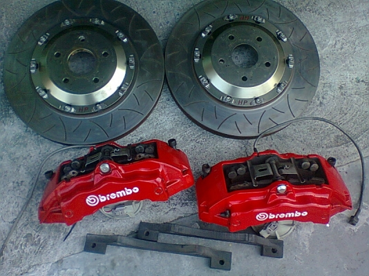 เบรค Brembo 17 ZL 6 POT แท้ ใส่ CAMRY ตรงรุ่นและรุ่นอื่นๆอีกหลายรุ่น