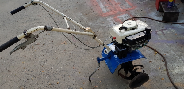 รถพรวรดิน ตั้กแตน พร้อมใช้ รถพรวรดิน ตั้กแตน พร้อมใช้