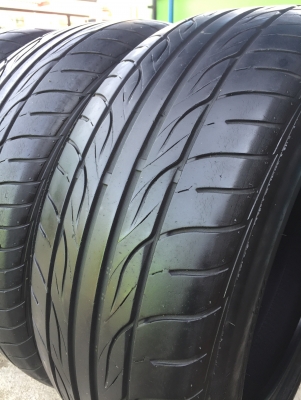 ยาง MAXXIS 225-55-17 ปี 14 ครบชุด 4 เส้น 1800 สวยๆไม่บวมไม่กินข้างดอกยางเหลือเยอะเอาไปวิ่งกันใด้อีกย ยาง MAXXIS 225-55-17 ปี 14 ครบชุด 4 เส้น 1800 สวยๆไม่บวมไม่กินข้างดอกยางเหลือเยอะเอาไปวิ่งกันใด้อีกย