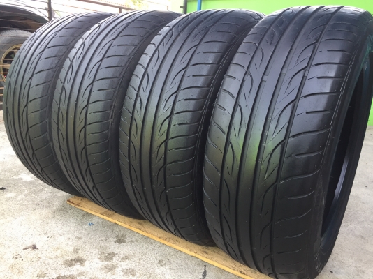 ยาง MAXXIS 225-55-17 ปี 14 ครบชุด 4 เส้น 1800 สวยๆไม่บวมไม่กินข้างดอกยางเหลือเยอะเอาไปวิ่งกันใด้อีกย