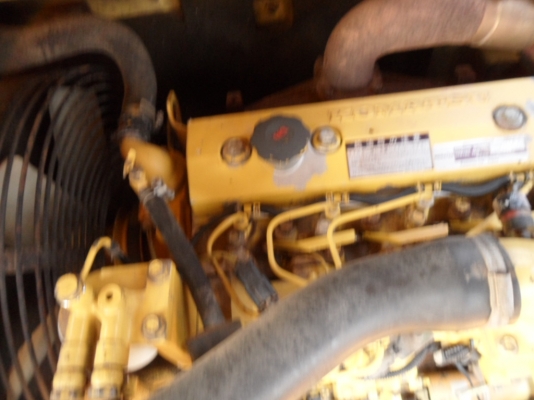 PC60-7 KOMATSU @650,000  ระบบไฟฟ้าครบ สภาพสวยพร้อมเอกสาร สนใจโทรหาที่เบอร์ 081-989-1989 หรั่งครับ