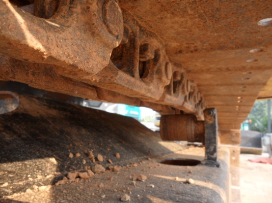 PC60-7 KOMATSU @650,000  ระบบไฟฟ้าครบ สภาพสวยพร้อมเอกสาร สนใจโทรหาที่เบอร์ 081-989-1989 หรั่งครับ