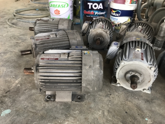 ขายมอเตอร์ Mitsubishi 2HP. 6Pole 380V รอบช้า คัวใหญ่แรงบิดเยอะ สภาพสวยเดิมๆ พร้อมใช้งาน มี 6ตัวครับ ขายมอเตอร์ Mitsubishi 2HP. 6Pole 380V รอบช้า คัวใหญ่แรงบิดเยอะ สภาพสวยเดิมๆ พร้อมใช้งาน มี 6ตัวครับ