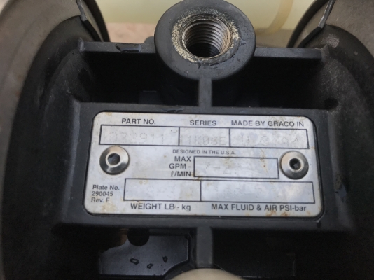 ขายปั๊มไดอะแฟรม Graco Husky ของใหม่ไม่เคยใช้งาน made in USA. สวยมาก ขนาด 4หุน ราคา 3,200 บาท ขายปั๊มไดอะแฟรม Graco Husky ของใหม่ไม่เคยใช้งาน made in USA. สวยมาก ขนาด 4หุน ราคา 3,200 บาท