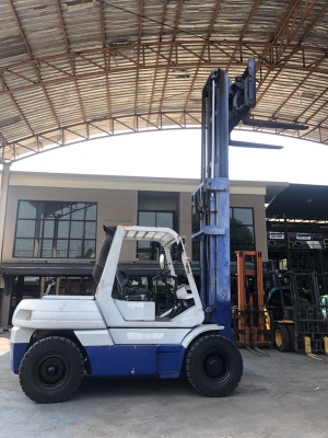 ขายรถโฟร์คลิฟท์ขนาด 7 ตัน ขายรถโฟร์คลิฟท์ขนาด 7 ตัน