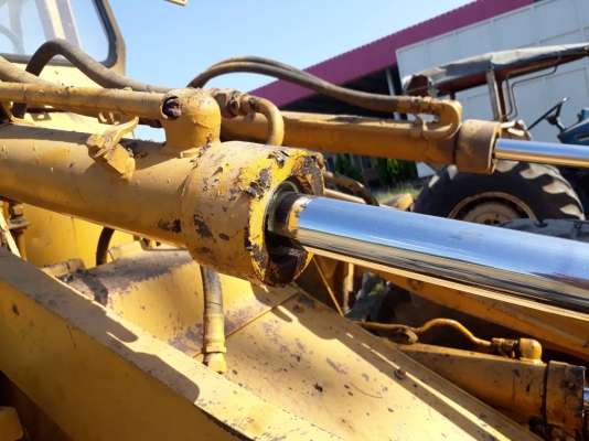 ขายด่วนรถตักCAT910รถสวย พร้อมใช้งานมีเอกสาร