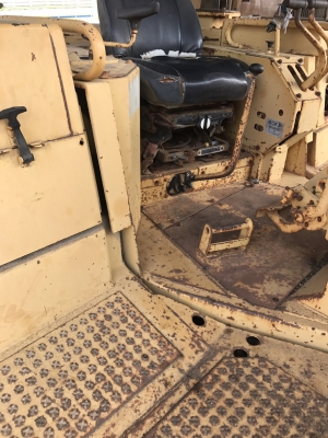 ขายรถแทรกเตอร์ CAT D6H ขายรถแทรกเตอร์ CAT D6H