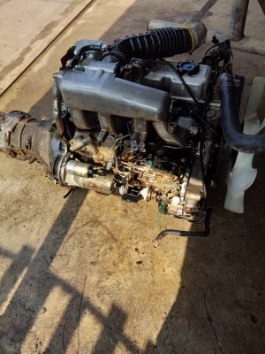 ขายเครื่องNissan. TD27 ฟอร์นเทรียพร้อมเกียร์พร้อมเลข ขายเครื่องNissan. TD27 ฟอร์นเทรียพร้อมเกียร์พร้อมเลข