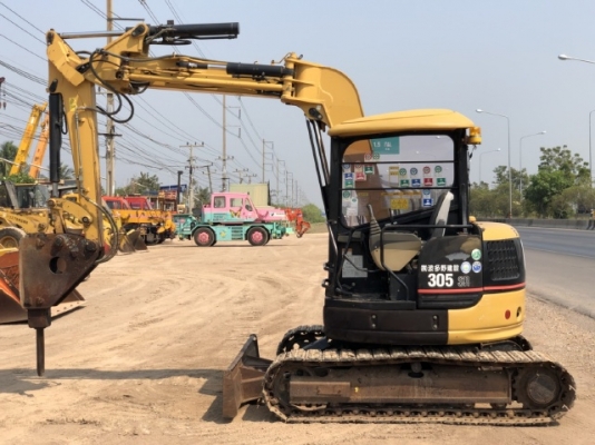 ขายรถขุด CAT 305SR หัวกระแทก นำเข้าเองจากญี่ปุ่น สภาพสวยพร้อมใช้ มีVDOการทำงานครับ