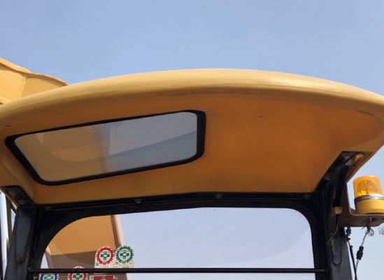 ขายรถขุด CAT 305SR หัวกระแทก นำเข้าเองจากญี่ปุ่น สภาพสวยพร้อมใช้ มีVDOการทำงานครับ