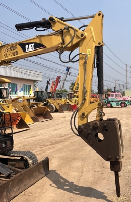 ขายรถขุด CAT 305SR หัวกระแทก นำเข้าเองจากญี่ปุ่น สภาพสวยพร้อมใช้ มีVDOการทำงานครับ