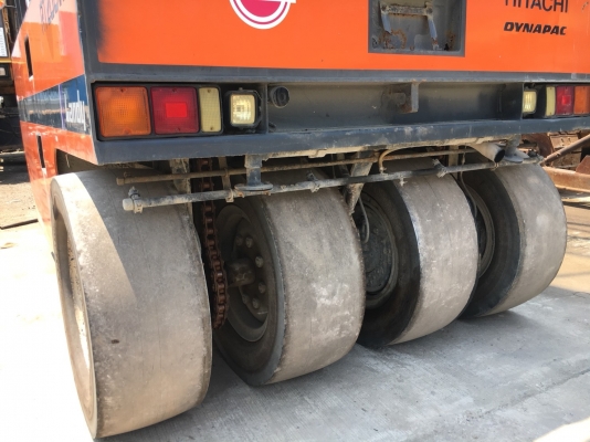 Hitachi RT200WT-C : รถบด 10 ตัน 7ล้อยาง นำเข้าจากญี่ปุ่น โทร. 080-6565422 (หนิง)