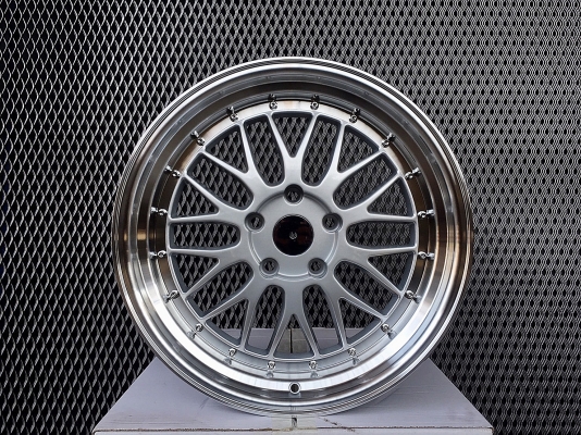 BBS LMR ขอบ18 นิ้ว 5x120 สเปกใส่รถ BMW SERIES 3