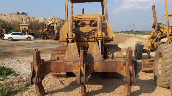 ขายรถเกรดแชมเปี้ยน710A เอกสารเล่มทะเบียนราคา 350,000 ขายรถเกรดแชมเปี้ยน710A เอกสารเล่มทะเบียนราคา 350,000