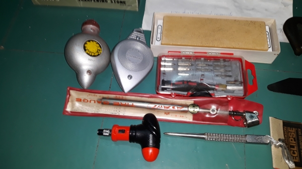 ขายหินลับมีด KING MADE IN JAPAN. 6000 grit.พร้อมฐาน มือสอง ขายหินลับมีด KING MADE IN JAPAN. 6000 grit.พร้อมฐาน มือสอง