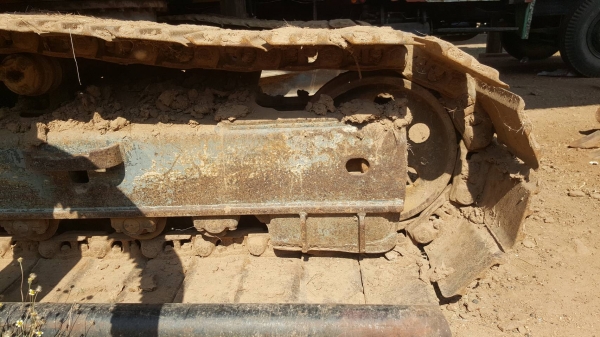 ขาย แบคโฮ KOMATSU PC200-6 มีเล่มทะเบียนแต่ไม่มีชุดโอน เครื่องดี ปั้มดี ช่วงล่างโซ่ไม่สวย ราคาต่อรองได้ครับ ขาย แบคโฮ KOMATSU PC200-6 มีเล่มทะเบียนแต่ไม่มีชุดโอน เครื่องดี ปั้มดี ช่วงล่างโซ่ไม่สวย ราคาต่อรองได้ครับ