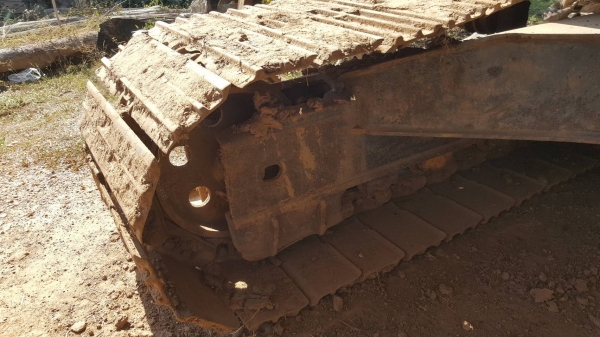 ขาย แบคโฮ KOMATSU PC200-6 มีเล่มทะเบียนแต่ไม่มีชุดโอน เครื่องดี ปั้มดี ช่วงล่างโซ่ไม่สวย ราคาต่อรองได้ครับ ขาย แบคโฮ KOMATSU PC200-6 มีเล่มทะเบียนแต่ไม่มีชุดโอน เครื่องดี ปั้มดี ช่วงล่างโซ่ไม่สวย ราคาต่อรองได้ครับ