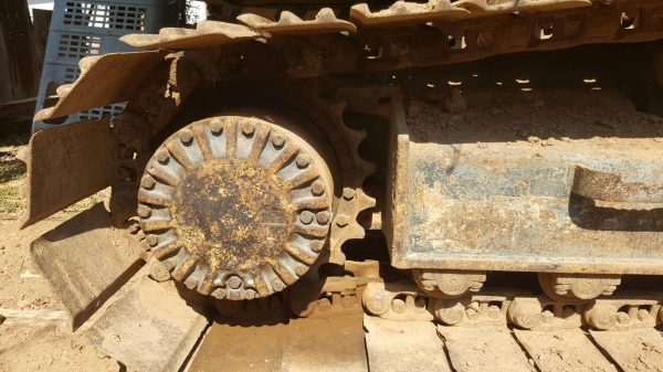 ขาย แบคโฮ KOMATSU PC200-6 มีเล่มทะเบียนแต่ไม่มีชุดโอน เครื่องดี ปั้มดี ช่วงล่างโซ่ไม่สวย ราคาต่อรองได้ครับ ขาย แบคโฮ KOMATSU PC200-6 มีเล่มทะเบียนแต่ไม่มีชุดโอน เครื่องดี ปั้มดี ช่วงล่างโซ่ไม่สวย ราคาต่อรองได้ครับ