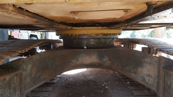 ขาย แบคโฮ KOMATSU PC200-6 มีเล่มทะเบียนแต่ไม่มีชุดโอน เครื่องดี ปั้มดี ช่วงล่างโซ่ไม่สวย ราคาต่อรองได้ครับ ขาย แบคโฮ KOMATSU PC200-6 มีเล่มทะเบียนแต่ไม่มีชุดโอน เครื่องดี ปั้มดี ช่วงล่างโซ่ไม่สวย ราคาต่อรองได้ครับ