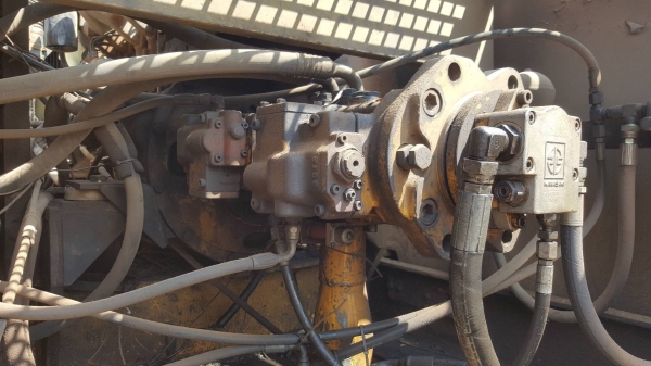 ขาย แบคโฮ KATO HD700 มีเล่มทะเบียน เครื่อง 6D31 ปั้ม K3V ช่วงล่างโซ่หนาแต่ใบแทรคไม่สวย รถใช้งานอยู่ ราคาต่อรองได้ครับ ขาย แบคโฮ KATO HD700 มีเล่มทะเบียน เครื่อง 6D31 ปั้ม K3V ช่วงล่างโซ่หนาแต่ใบแทรคไม่สวย รถใช้งานอยู่ ราคาต่อรองได้ครับ