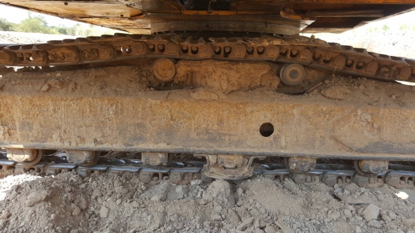 ขาย แบคโฮ KATO HD700 มีเล่มทะเบียน เครื่อง 6D31 ปั้ม K3V ช่วงล่างโซ่หนาแต่ใบแทรคไม่สวย รถใช้งานอยู่ ราคาต่อรองได้ครับ ขาย แบคโฮ KATO HD700 มีเล่มทะเบียน เครื่อง 6D31 ปั้ม K3V ช่วงล่างโซ่หนาแต่ใบแทรคไม่สวย รถใช้งานอยู่ ราคาต่อรองได้ครับ