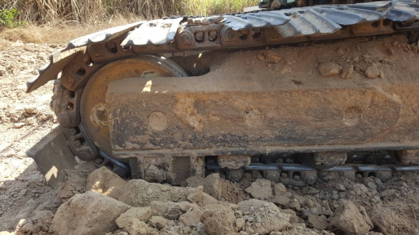 ขาย แบคโฮ KATO HD700 มีเล่มทะเบียน เครื่อง 6D31 ปั้ม K3V ช่วงล่างโซ่หนาแต่ใบแทรคไม่สวย รถใช้งานอยู่ ราคาต่อรองได้ครับ ขาย แบคโฮ KATO HD700 มีเล่มทะเบียน เครื่อง 6D31 ปั้ม K3V ช่วงล่างโซ่หนาแต่ใบแทรคไม่สวย รถใช้งานอยู่ ราคาต่อรองได้ครับ