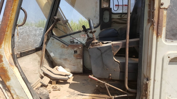 ขาย แบคโฮ KATO HD700 มีเล่มทะเบียน เครื่อง 6D31 ปั้ม K3V ช่วงล่างโซ่หนาแต่ใบแทรคไม่สวย รถใช้งานอยู่ ราคาต่อรองได้ครับ ขาย แบคโฮ KATO HD700 มีเล่มทะเบียน เครื่อง 6D31 ปั้ม K3V ช่วงล่างโซ่หนาแต่ใบแทรคไม่สวย รถใช้งานอยู่ ราคาต่อรองได้ครับ