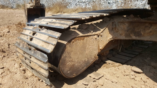 ขาย แบคโฮ KATO HD700 มีเล่มทะเบียน เครื่อง 6D31 ปั้ม K3V ช่วงล่างโซ่หนาแต่ใบแทรคไม่สวย รถใช้งานอยู่ ราคาต่อรองได้ครับ ขาย แบคโฮ KATO HD700 มีเล่มทะเบียน เครื่อง 6D31 ปั้ม K3V ช่วงล่างโซ่หนาแต่ใบแทรคไม่สวย รถใช้งานอยู่ ราคาต่อรองได้ครับ