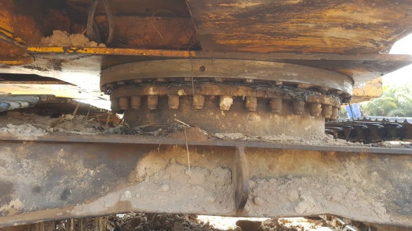 ขาย แบคโฮ KATO HD700 มีเล่มทะเบียน เครื่อง 6D31 ปั้ม K3V ช่วงล่างโซ่หนาแต่ใบแทรคไม่สวย รถใช้งานอยู่ ราคาต่อรองได้ครับ ขาย แบคโฮ KATO HD700 มีเล่มทะเบียน เครื่อง 6D31 ปั้ม K3V ช่วงล่างโซ่หนาแต่ใบแทรคไม่สวย รถใช้งานอยู่ ราคาต่อรองได้ครับ