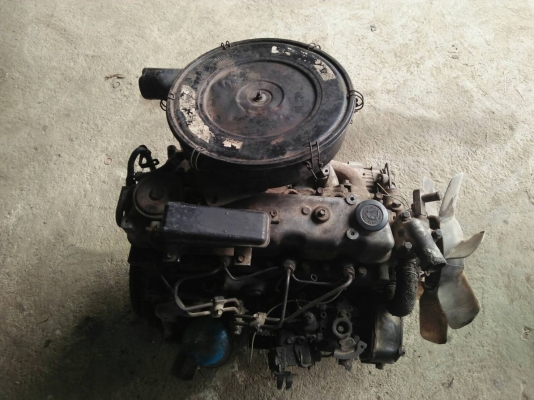 เครื่องNISSANดีเซลSD25พร้อมใช้งาน