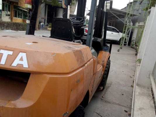 ขายรถดีเซลโตโยต้ารุ่น7ขนาด5ตัน