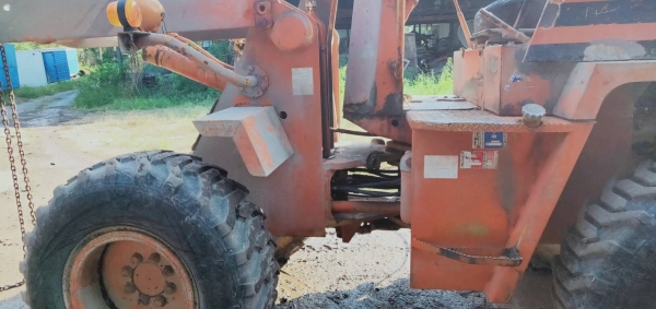 รถตักล้อยาง KOMATSU เอวอ่อน รุ่น 507 เครื่อง4D94-2 สภาพยางดี เครื่องไม่หลวม พร้อมใช้งาน