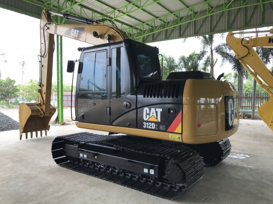 ขาย CAT312D2GC สภาพสวยมาก 2000 ชั่วโมง สนใจติดต่อ 081-4283210