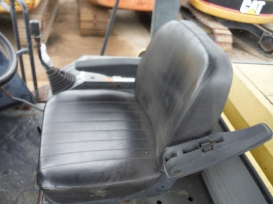 (รับจองล่วงหน้า)รถตักล้อยาง KOMATSU WA100-3 ซีเรียลสูง  ชัวโมงทำงานแค่ 4,XXX  นำเข้าจากญี่ปุ่น สภาพสวยพร้อมใช้  ราคา 950,000 สนใจคลิ๊กที่ 081-989-1989 หรั่งครับ