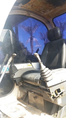 ขาย 500,000 KOBELCO sk 60-5 super ไฟฟ้าครบ เครื่องดี ปั้มแรง เอวแน่น ช่วงล่างเต็ม แอร์หนาว เอกสารอินวอยทร์ รถสวยพร้อมใช้ รถอยู่ นครสวรรค์  090-772-3710 090-772-3708