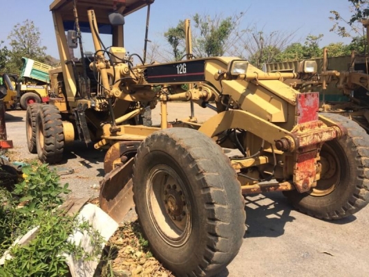 ขาย 1,580,000 รถเกรด CAT 12G ชีเรียล 61 M ซีเรียลสูง 13830 เครื่อง 10 Z ใบมีด 14 ฟุต สภาพสวยเก่านอก เอกสารเล่มทะเบียน รถพร้อมใช้งาน อยู่ สระบุรี  090-772-3710 090-772-3708