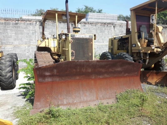 ขายรถแทรคเตอร์ CAT.D6M เอกสารเล่มทะเบียนเก่านอกญี่ปุ่นราคา 1,400,000