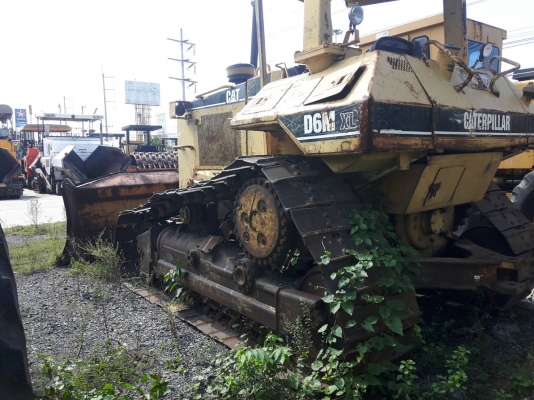 ขายรถแทรคเตอร์ CAT.D6M เอกสารเล่มทะเบียนเก่านอกญี่ปุ่นราคา 1,400,000