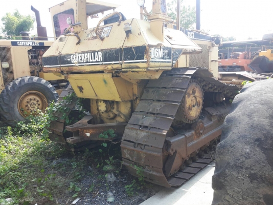ขายรถแทรคเตอร์ CAT.D6M เอกสารเล่มทะเบียนเก่านอกญี่ปุ่นราคา 1,400,000