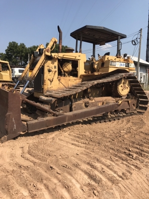 ขายรถแทรคเตอร์ CAT.D6H เกียร์ตัดเล่มทะเบียนเก่านอกราคา 1,350,000