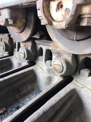 ขายรถแทรคเตอร์ CAT.D6H เกียร์ตัดเล่มทะเบียนเก่านอกราคา 1,350,000